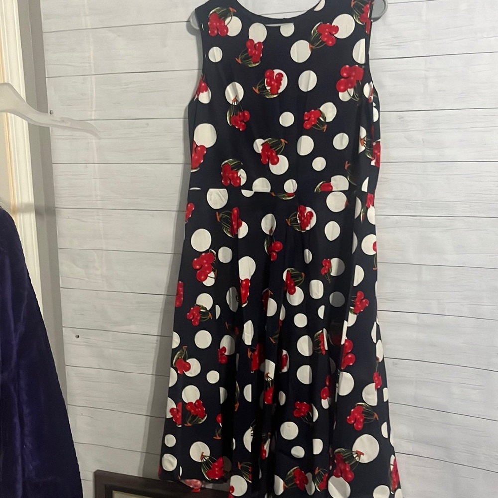 Ladies dress